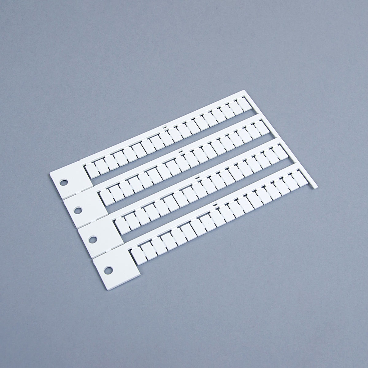 OD10-6P KOMBINÁLT TÖmbösített címke nyomtatás nélkül (2,5 mm? csatlakozóblokkokhoz)